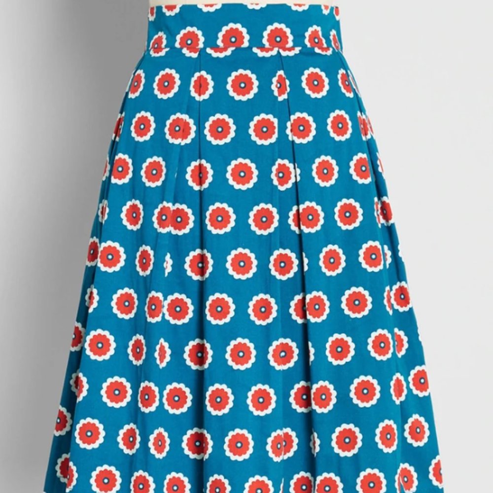 Path Of Daisies A-Line Skirt